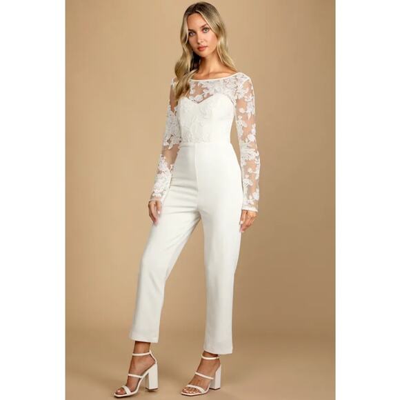 NWT Lulus Write Your Own Romance White Embroidered Long Sleeve Jumpsuit Size M - Picture 1 of 13